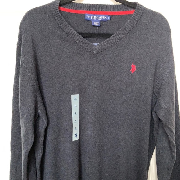 Polo navy vneck pull over long sleeve sweater - Picture 9 of 15
